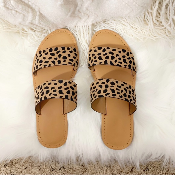 NEW Karlie Sandal- in Leopard - Picture 3 of 5